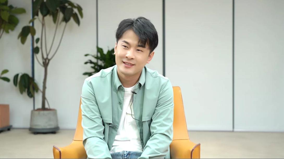 辛巴辛有志坚持科技助农，爱心助农传递“莓”好