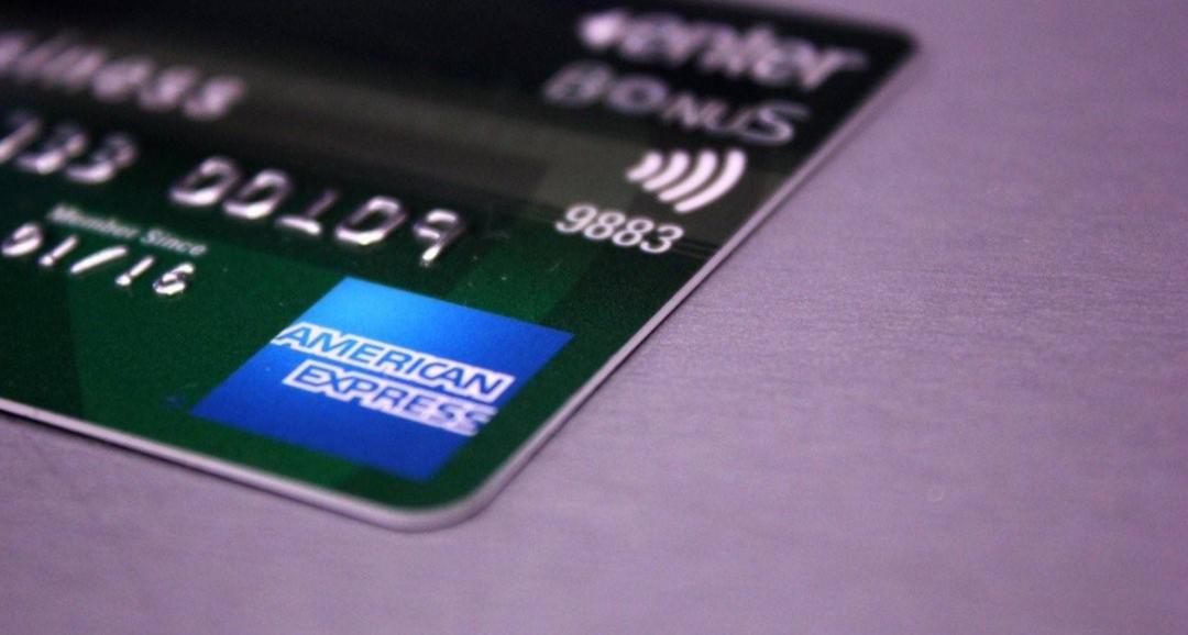 配备一星米其林黑珍珠餐厅,比米其林黑珍珠高端的餐厅