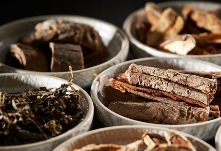 中医如何治疗高血压降压只需三招,血压高中医调理得好吗