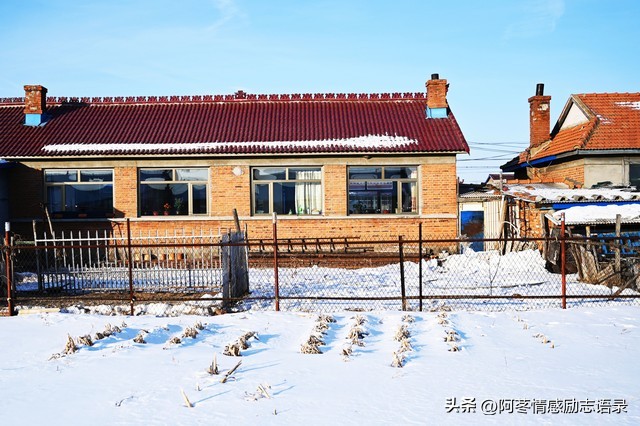 19岁小伙在河南打工不顺流落街头,19岁小伙求职让人泪目