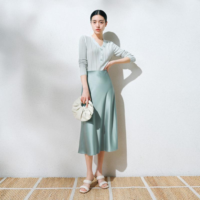 醋酸裙潮气质,小个子蕾丝裙今年流行什么裙