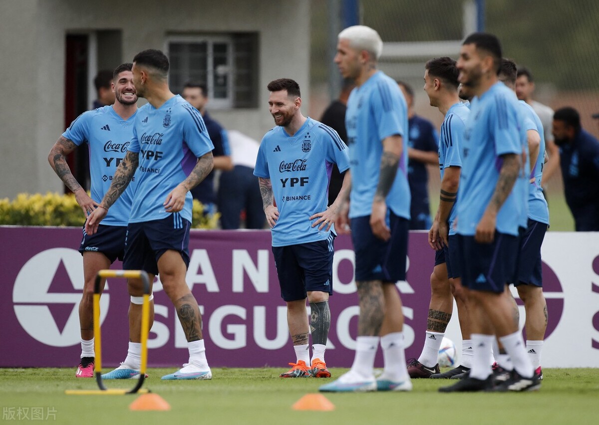 阿根廷队首战输了还有机会决赛吗,国足与阿根廷的最新消息