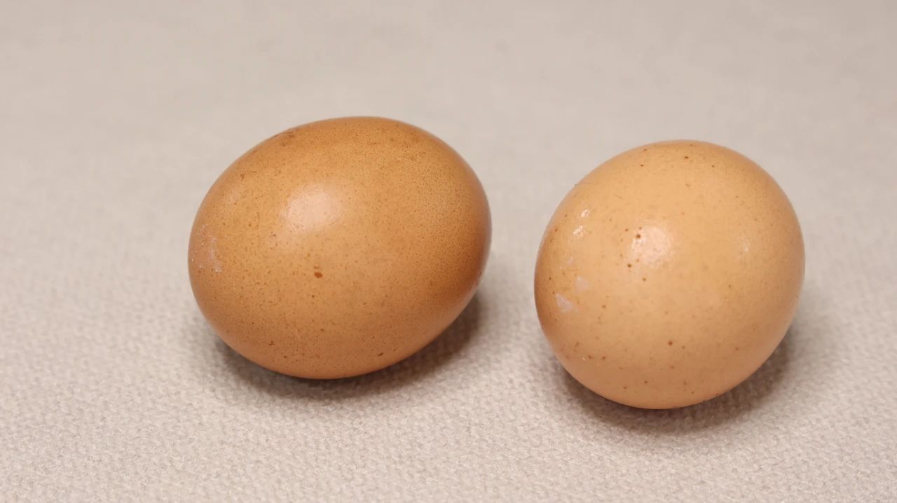 天天吃鸡蛋会影响血糖升高吗,晚上吃鸡蛋对血糖升高有影响吗