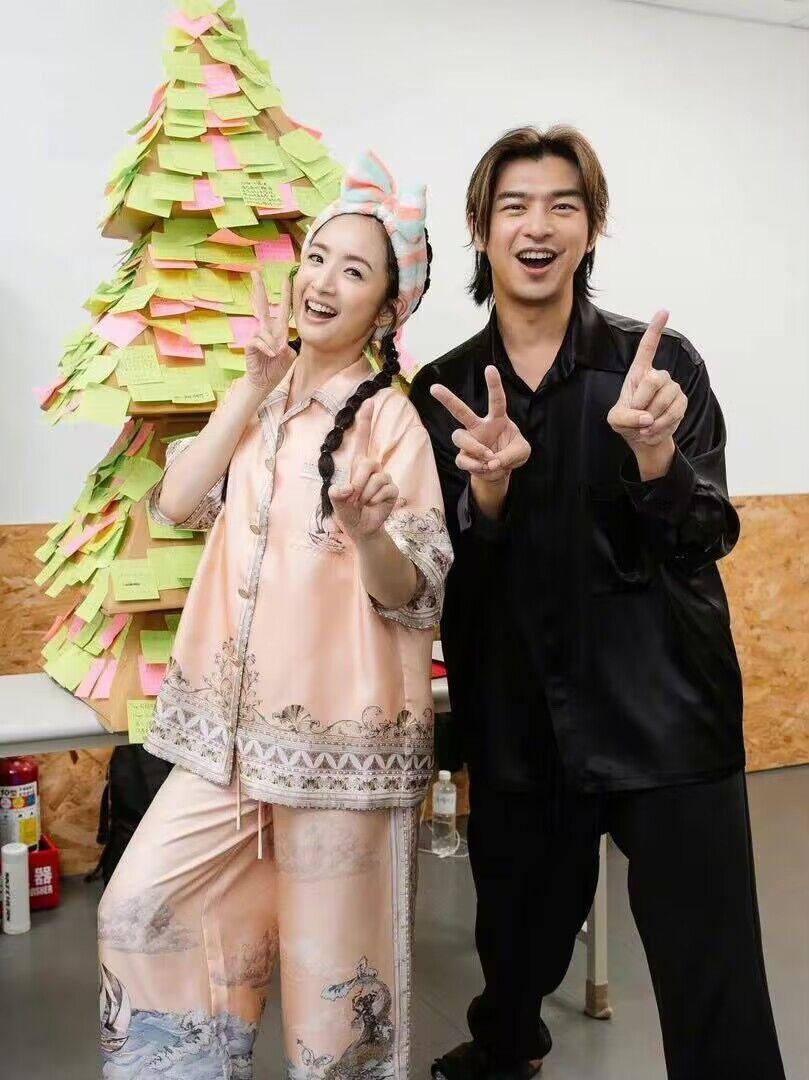 林依晨程又青李大仁大结局,林依晨陈柏霖采访