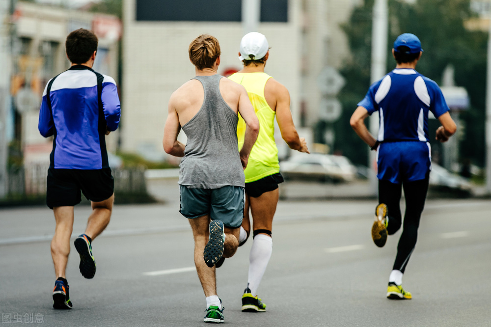 怎么跑步提高运动表现,原地跑步可以提升跑步速度吗