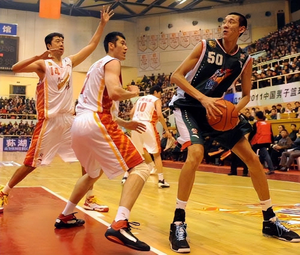 cba辽宁队中锋韩德君身高多少,cba现役十大中锋排名