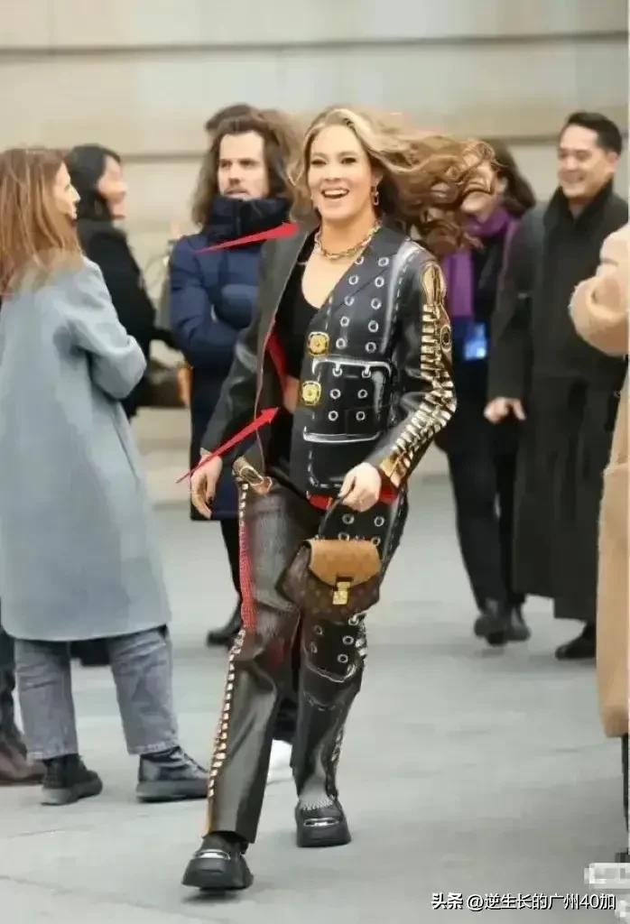 香港顶流姜涛回怼网友,林俊杰谷爱凌同台