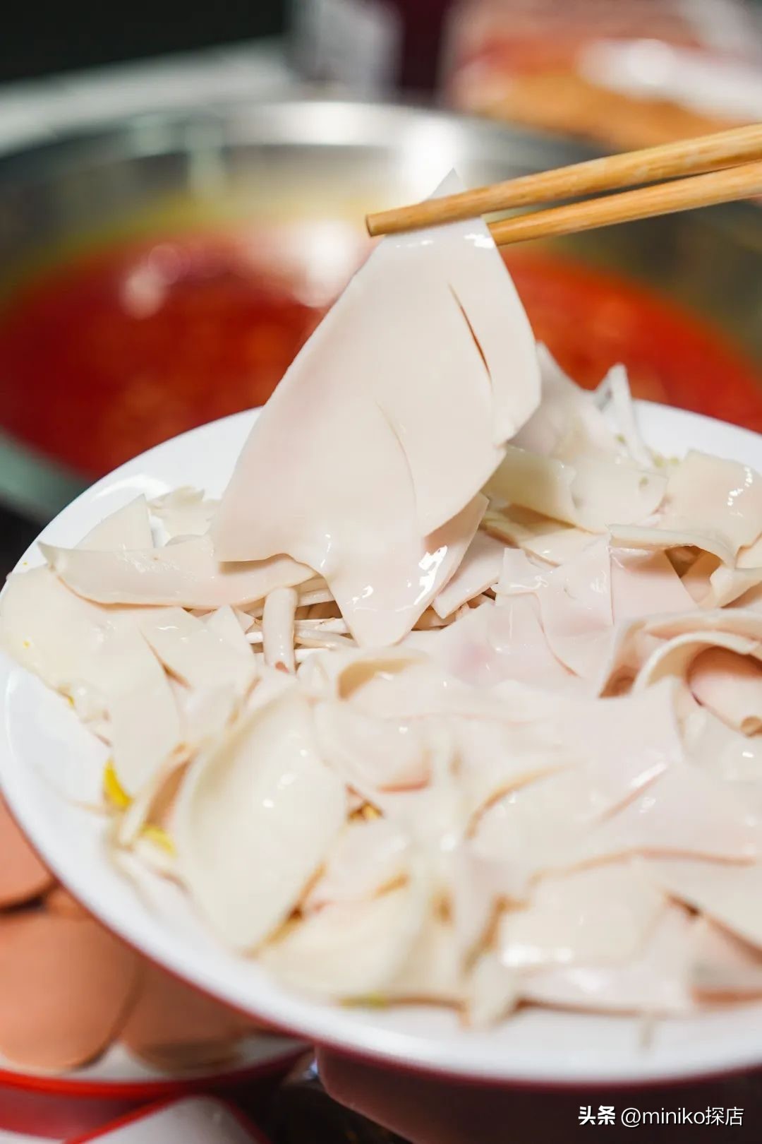 来成都必吃的火锅辣到极点,成都美食攻略十大必吃火锅排行榜