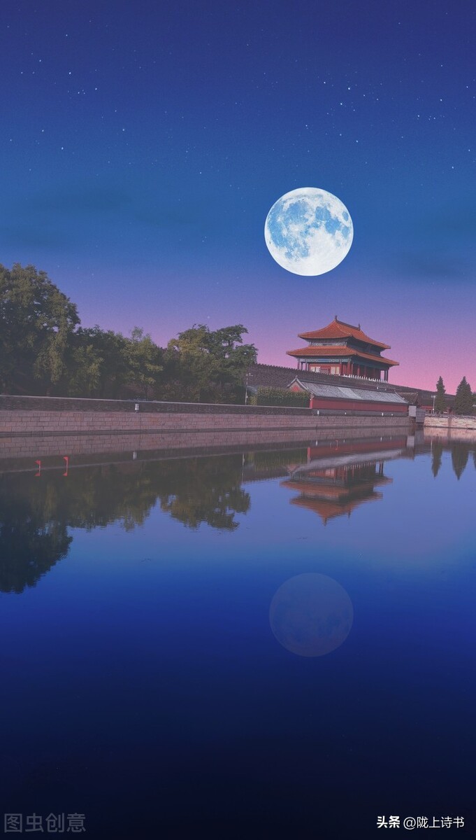 明月诗句经典古诗,一树梨花一溪月不知今夜属何人