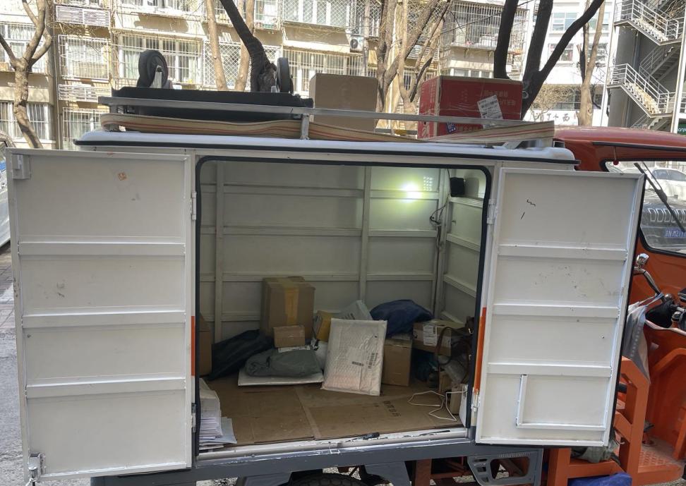 最美快递员云南,最美快递员视频