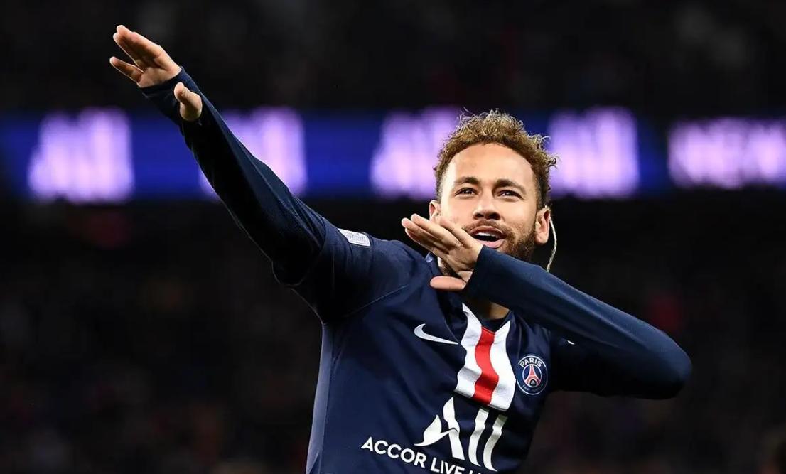 内马尔最新转会纪录,转会费2400万