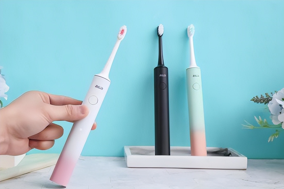 电动牙刷哪个牌子好？评测师良心推荐品牌前十名