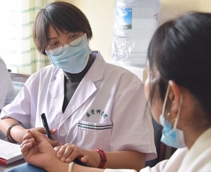 【便捷就医保健康】著名中医专家轮流坐诊不间断