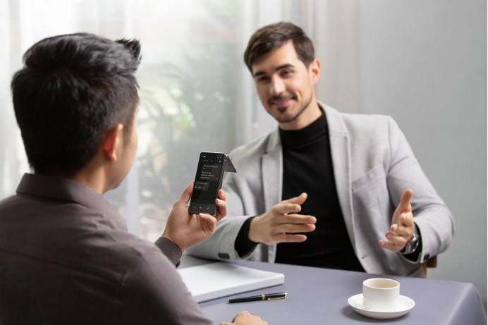 讯飞0.5秒翻译机4.0对比双屏翻译机,讯飞双屏翻译机最新版说明