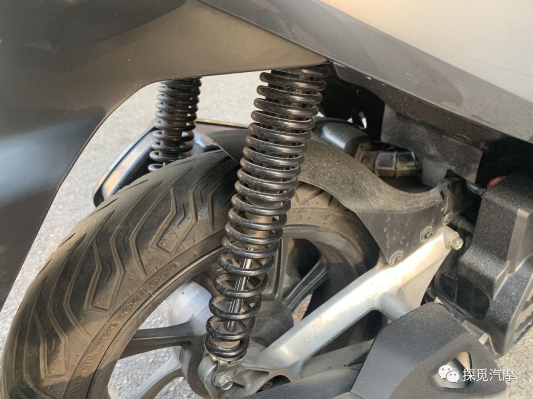 光阳krv180对比三阳drg158,雅马哈nvx155和三阳drg158