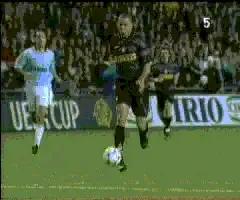 各个足球运动员过人,足球成名动作