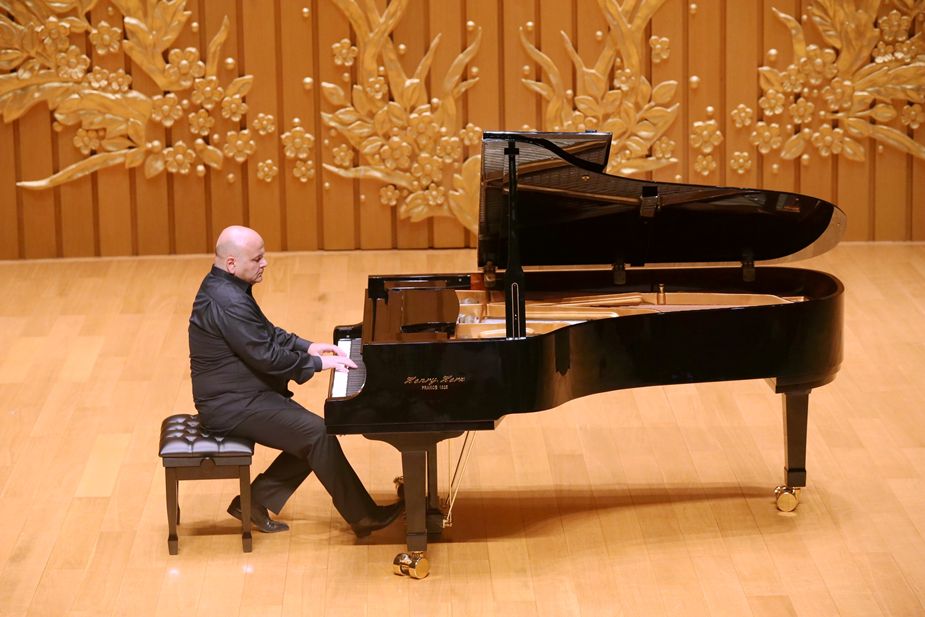 巴赫d小调协奏曲第一乐章,巴赫d小调双小提琴协奏曲