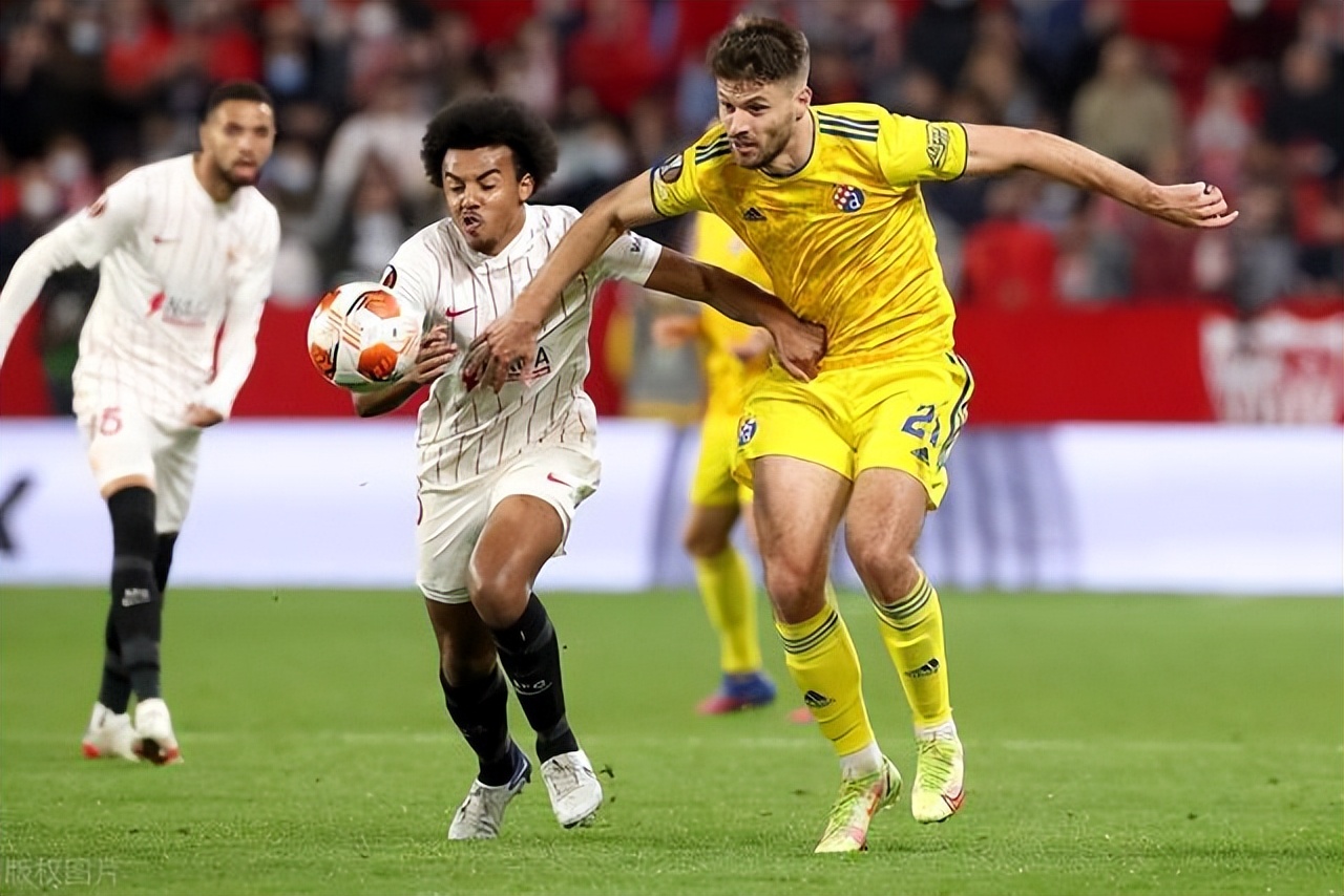 米德尔斯堡vs伯恩茅斯比分预测,竞彩周日推荐伯恩茅斯vs埃弗顿