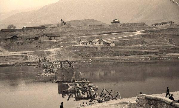 【晚清*楼青**旧影】女子丰乳肥臀，媚态撩人，风姿依旧！