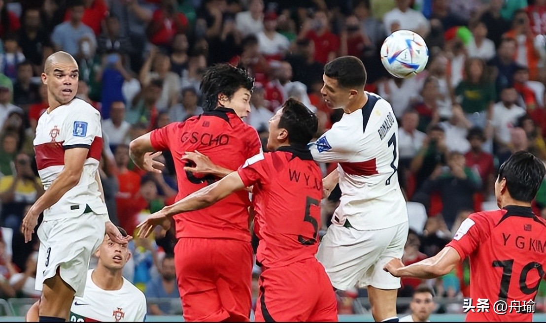 日韩晋级16强网友猛戳国足：我们还在努力冲出东南亚