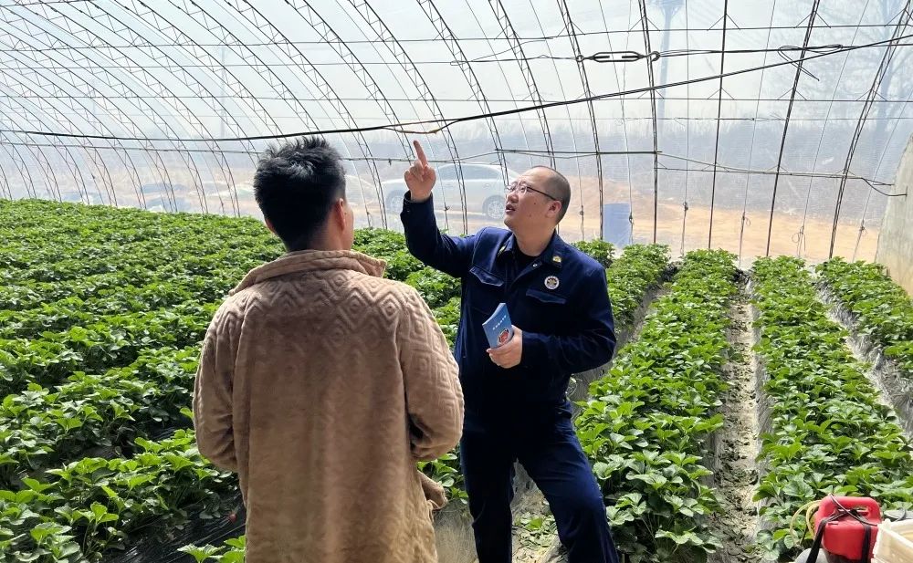 消防五进宣传活动之进农村,消防大队开展各种五进工作宣传