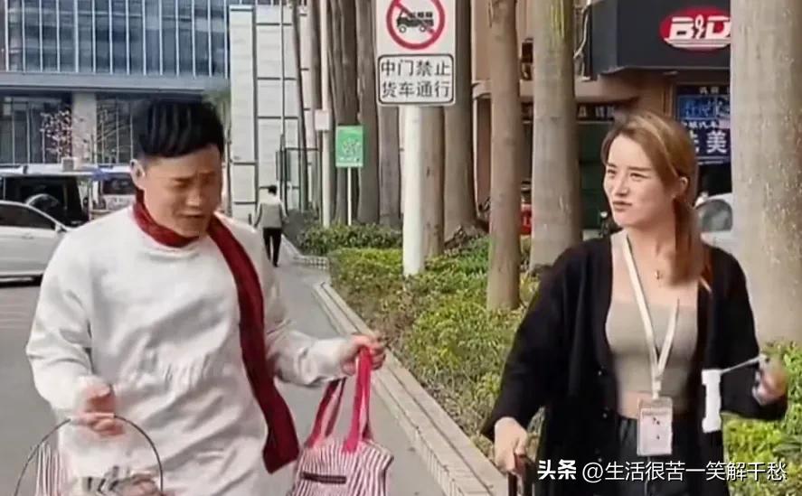 山寨“小沈阳”组建“四大天王”组合，出场费动辄百万！