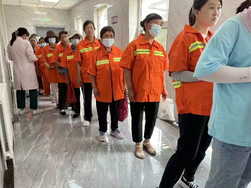 【暖心】莲池区妇幼保健院为环卫女工进行免费“两癌”筛查