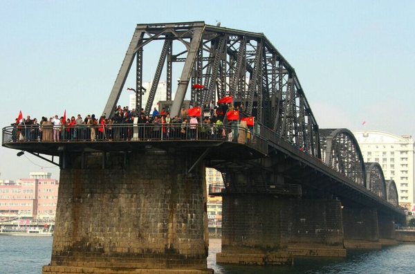 中朝鸭绿江大桥现状,中国为什么修中朝鸭绿江大桥