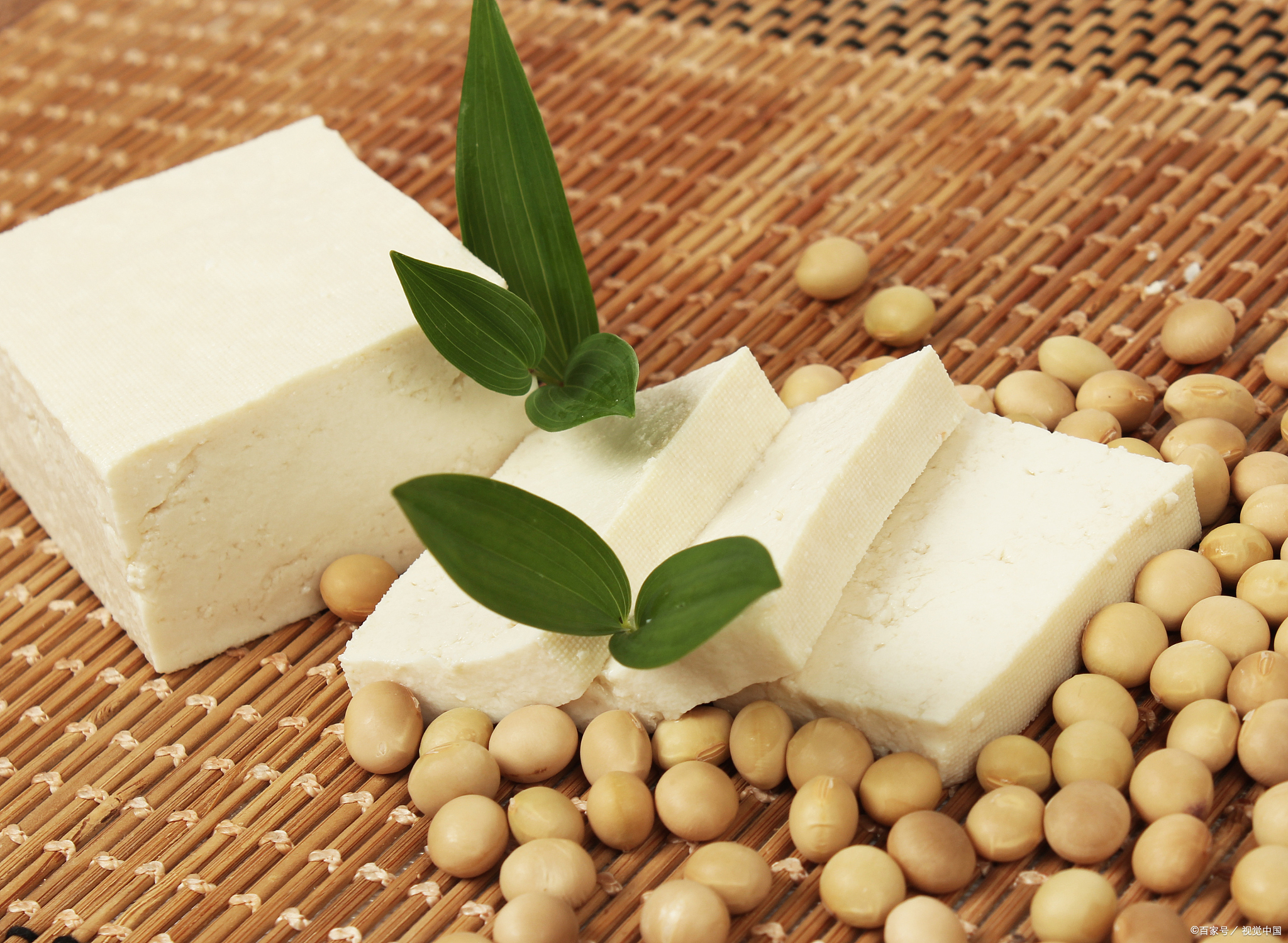 骨头汤虾皮补钙效果好吗,补钙最好的是骨头汤虾皮还是牛奶