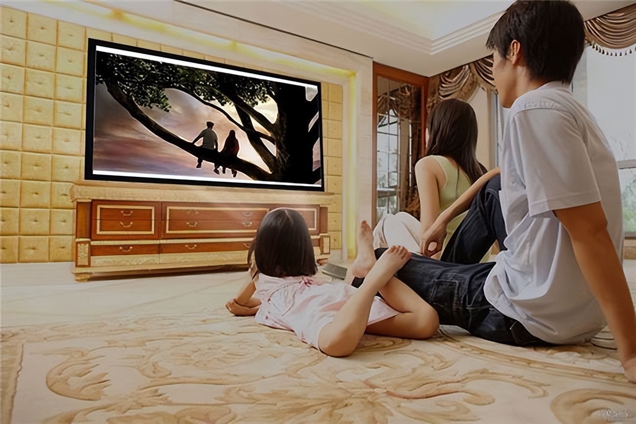 液晶电视降价了,液晶电视机价格怎么跌这么厉害