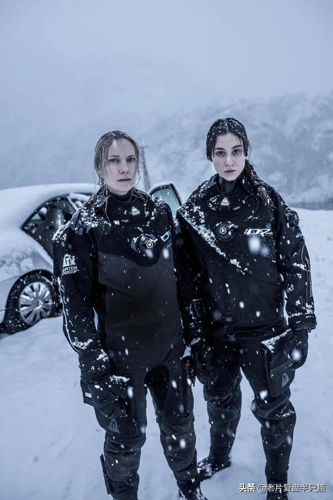 深海电影细思极恐细节,潜入海底一万米深海恐惧症