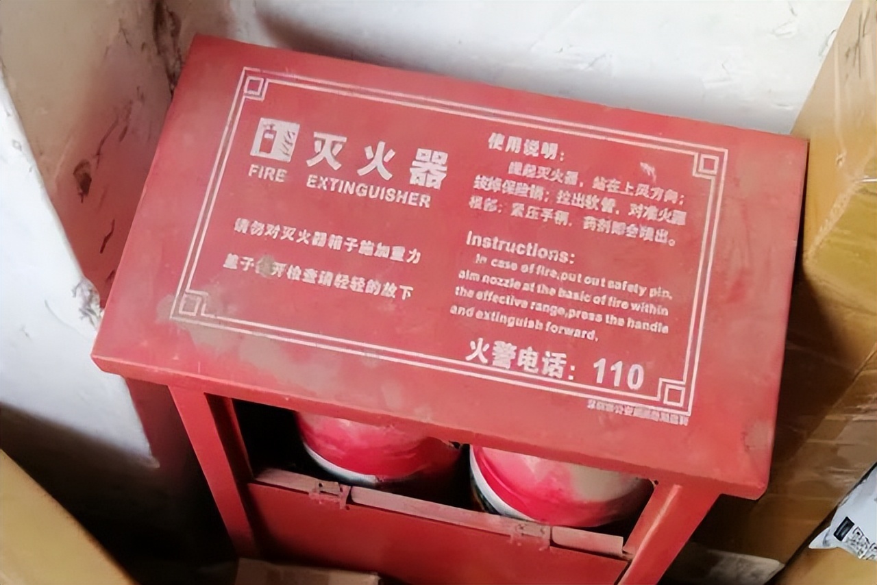 仓库发生火灾逃生时注意哪些事项,消防安全冬季防火这些要点要记牢