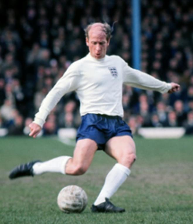 世界足坛史上百大巨星排行榜,世界足坛史上十大足球巨星