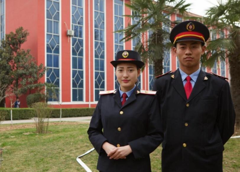 初中生去职业中专选哪个专业好,中考完去职校选啥专业