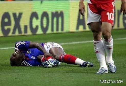 盘点球员受伤的恐怖瞬间,运动员比赛受伤视频集锦