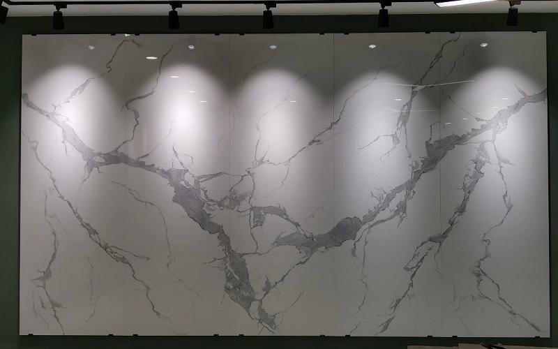 岩板的应用及前景,岩板的性能优势和缺点