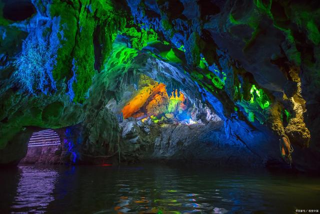 去安顺黄果树瀑布旅游建议住在哪,安顺旅游攻略大瀑布