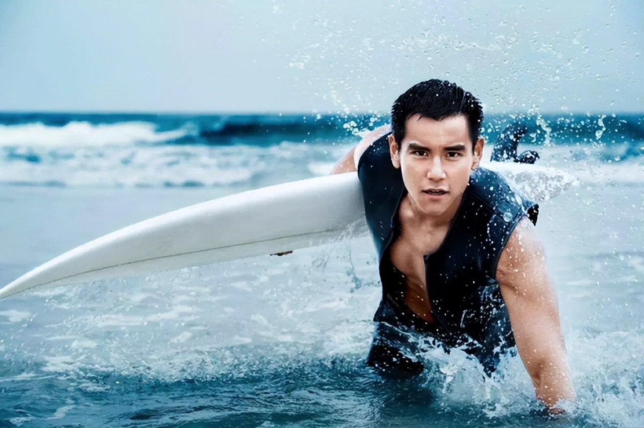 男星被爆,某男星被曝