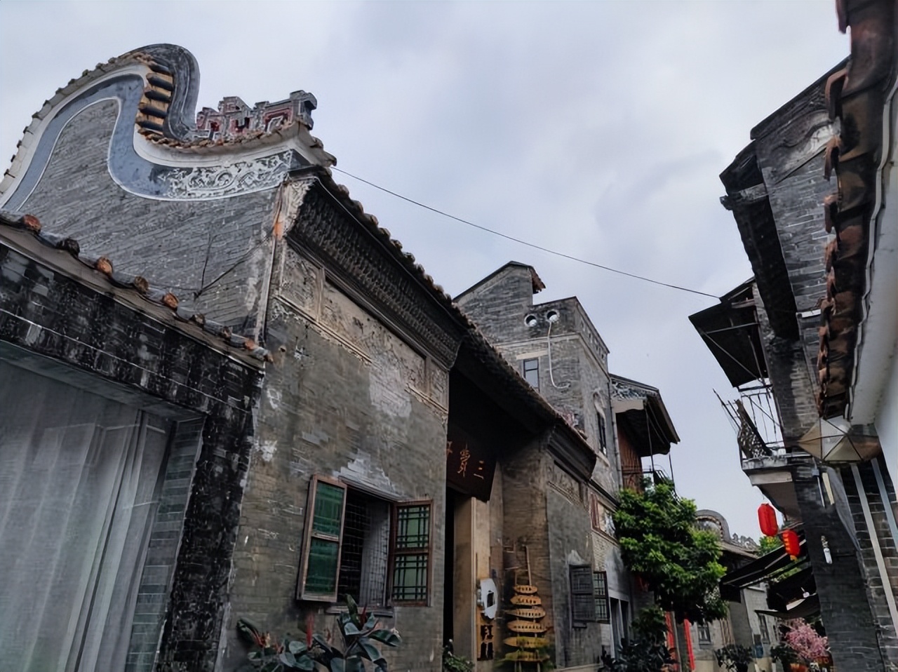 不用去苏州园林，在广州也能感受的园林古镇，吃喝玩乐在这里