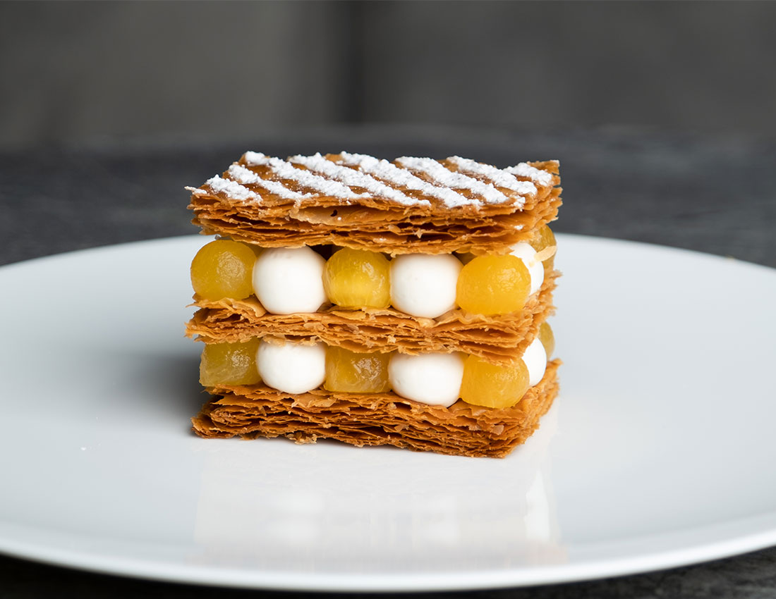 在香港的米其林餐厅用餐,在香港的豪华正餐