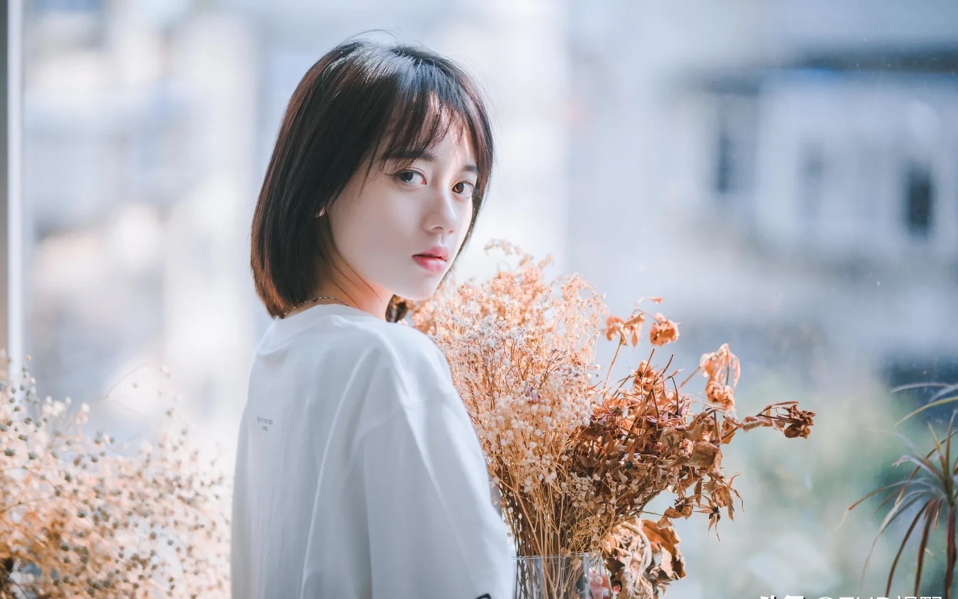 朋友介绍女孩子刚加微信该怎么聊,怎么和刚开始加的女生聊天