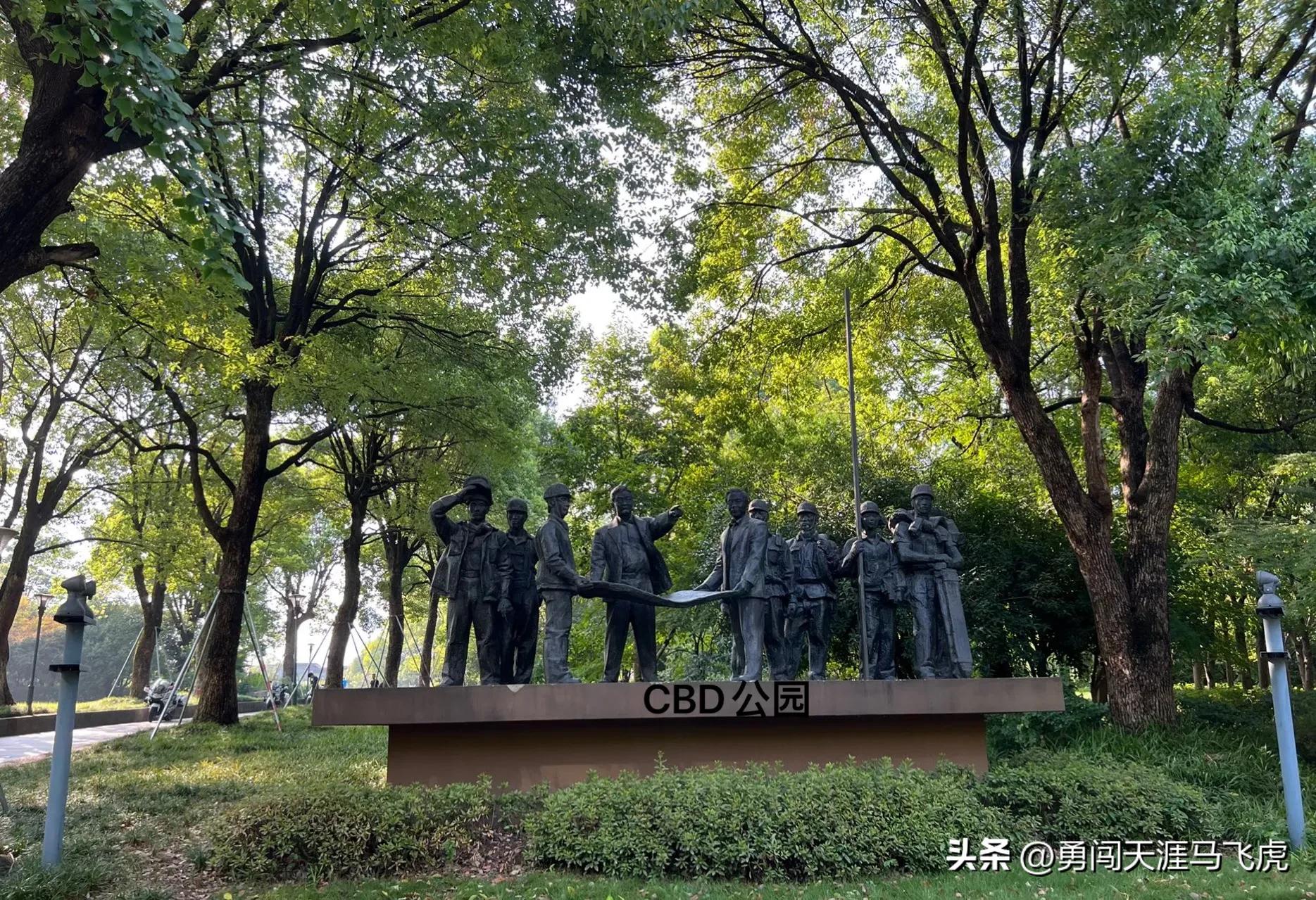 钱塘为伴同君悦日出江花似火红——东方君悦江河汇景观公寓