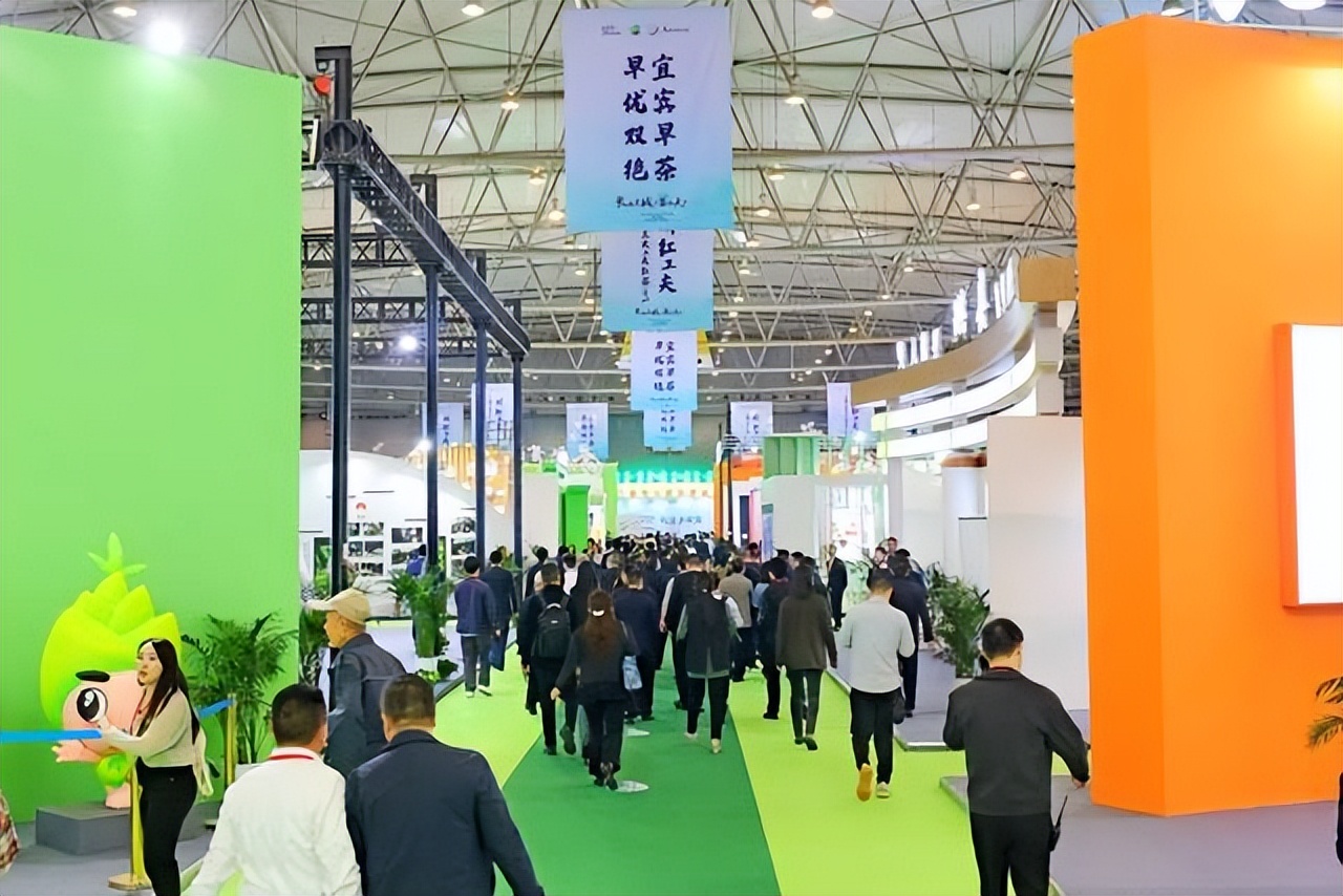 品质川茶•世界共享全国规模最大春季茶展在成都开幕呈现国际化和多元化开放态势