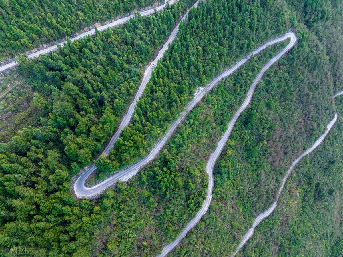 成都和重庆为什么老是吵架,重庆和成都之争叫什么