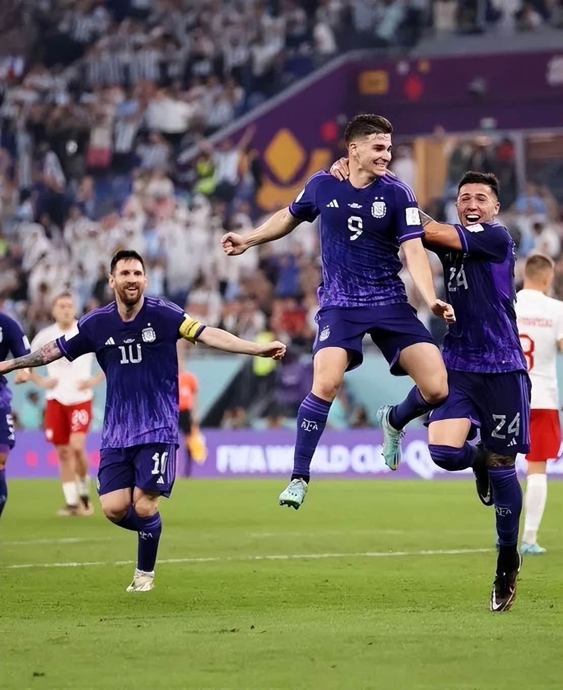 15岁意气风发的自己,18岁带领国家队拿下世界杯冠军