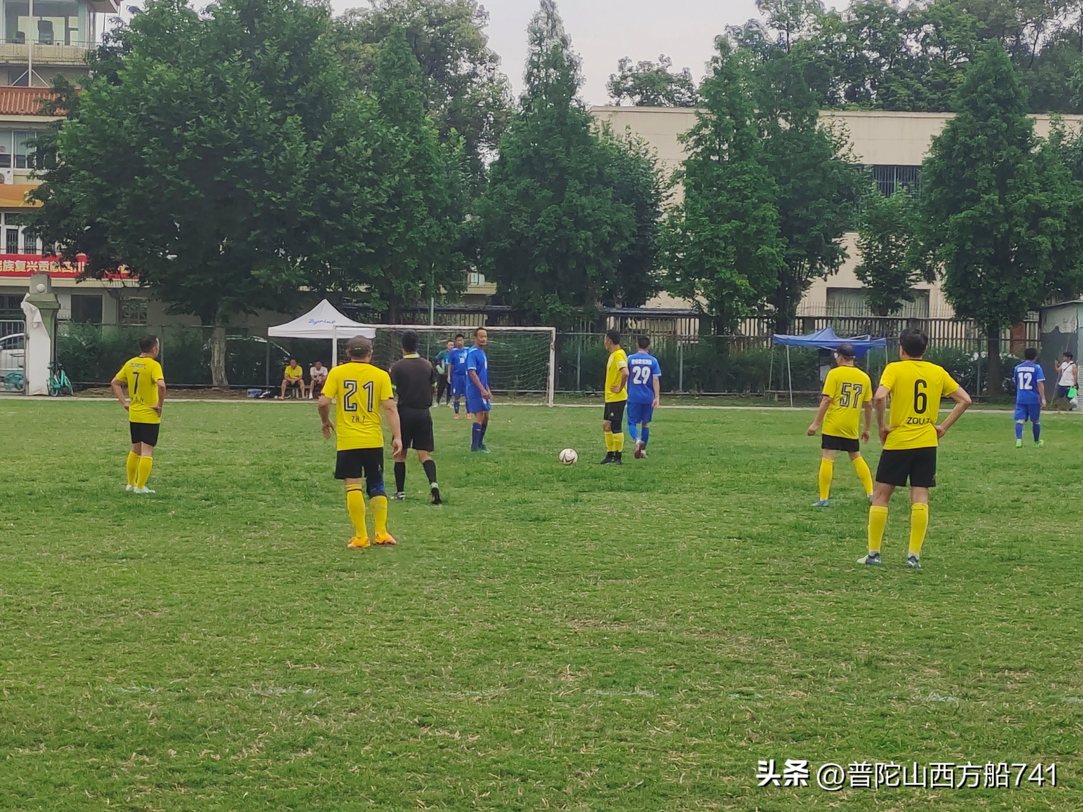 海联学院足球队,海联篮球队