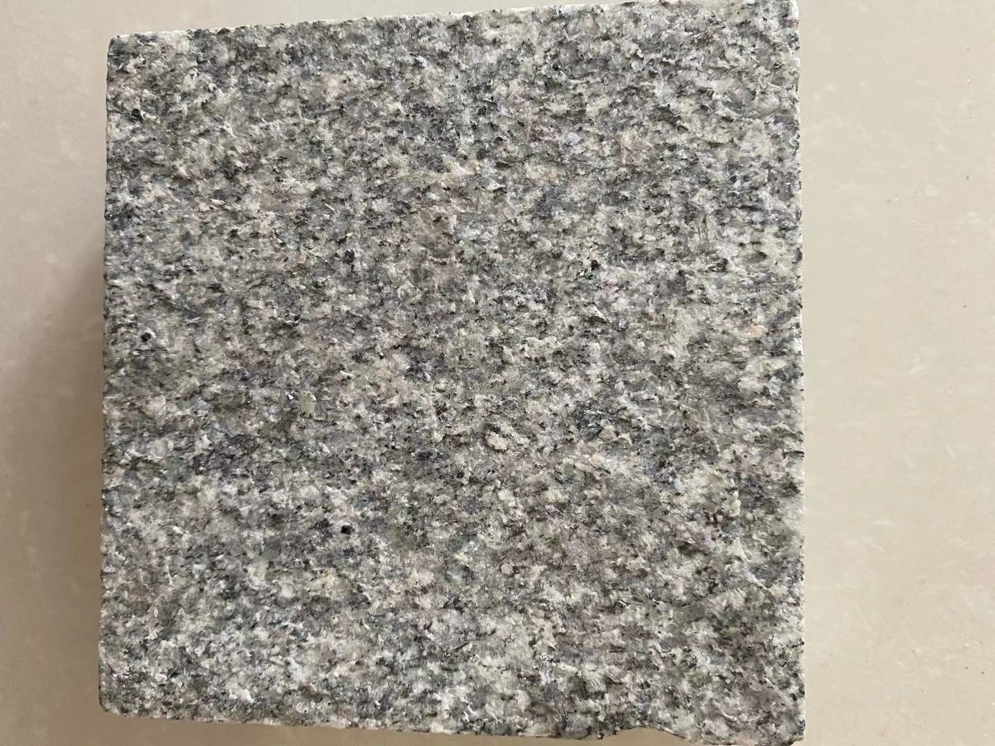 山东鲁灰石材厂家,泗水鲁灰花岗岩石材厂家电话号码