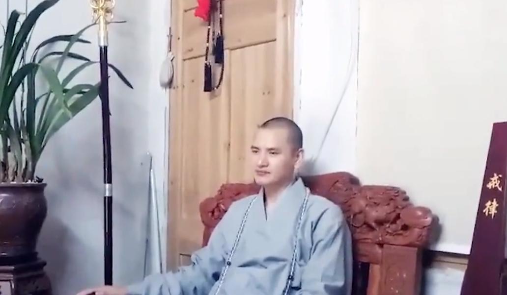 2009年29岁公务员出家,29岁出家当和尚