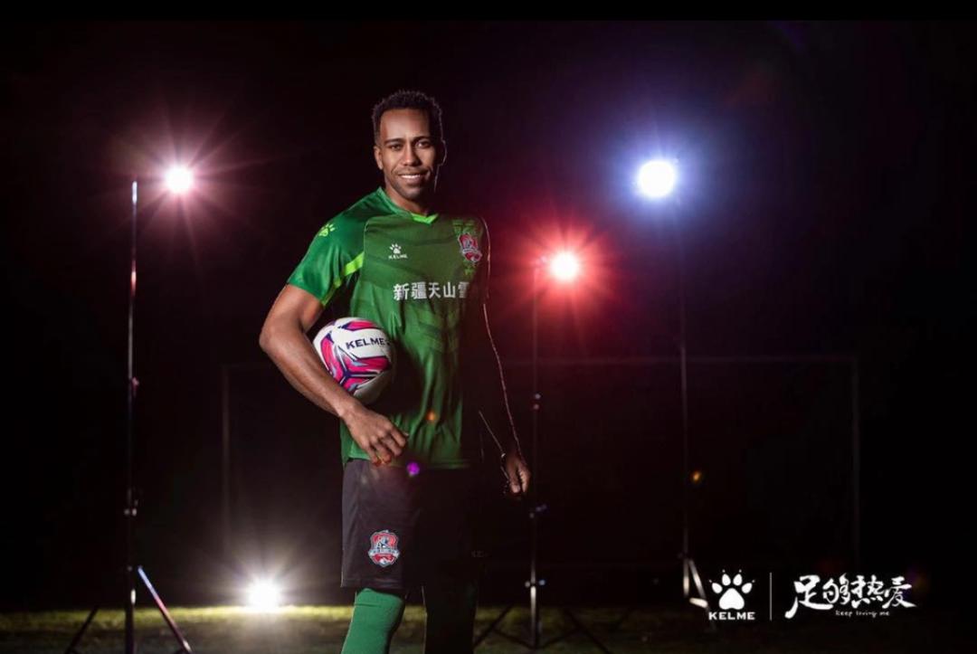 莱昂纳多足球高光时刻,莱昂纳多鲁能进球集锦