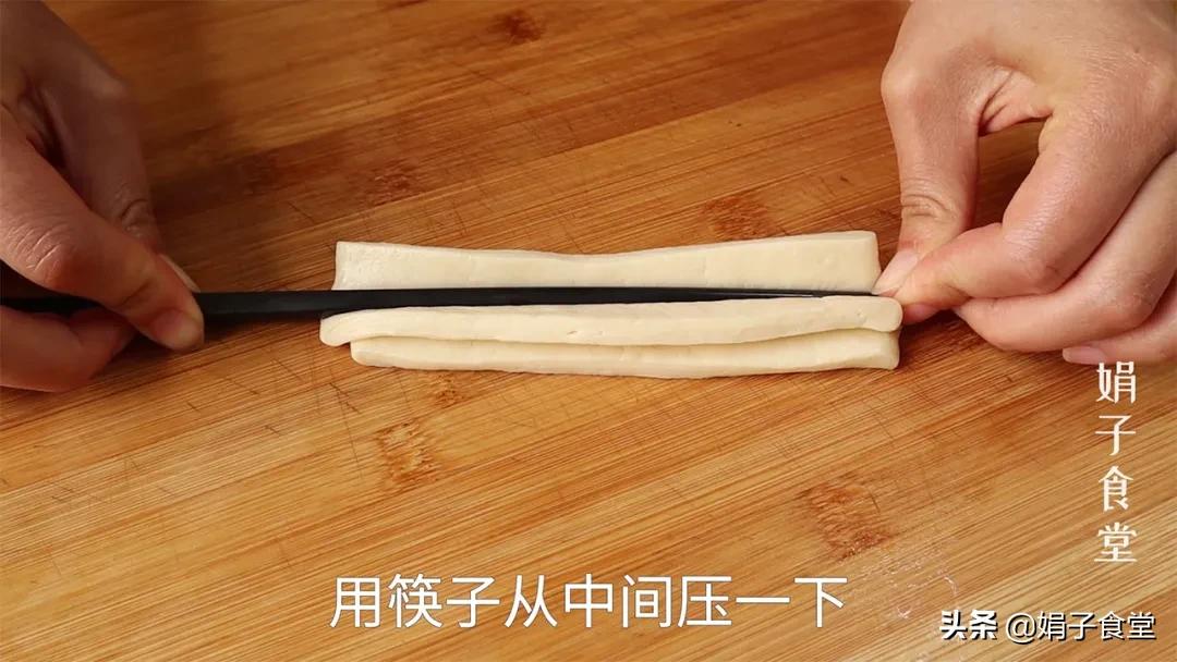 早上只需五分钟在家自制大油条,怎样能做出又软又脆油条